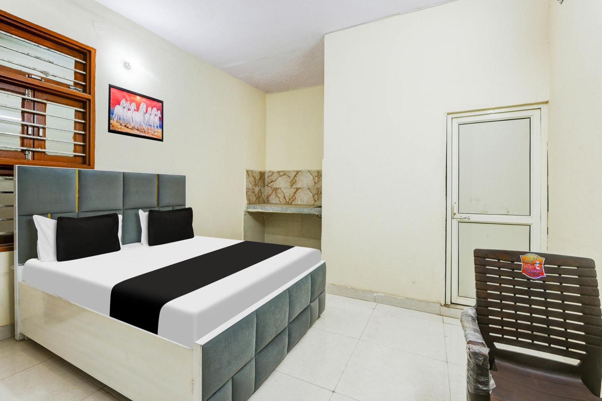Hotel O J.D Kings Фаридабад Екстериор снимка